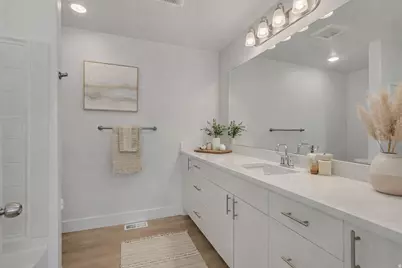 51 E 775 S #20, Springville, UT 84663 - Photo 6