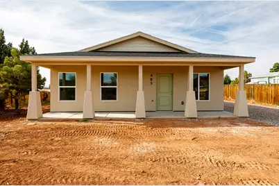 485 W Vance Dr, Kanab, UT 84741 - Photo 2