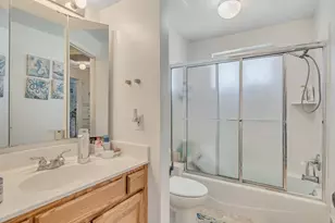 5841 S 2050 W, Roy, UT 84067 - Photo 10