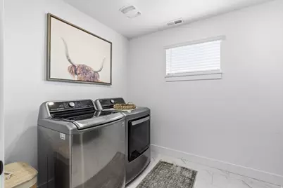 596 S Meade St, Mapleton, UT 84664 - Photo 14