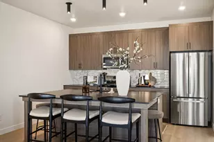 4046 S Sandridge Dr W, Roy, UT 84067 - Photo 4