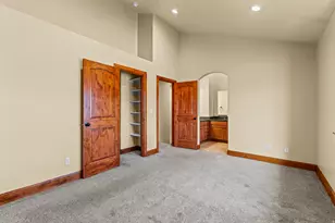 6563 S Lovendahle Ct, Murray, UT 84107 - Photo 12