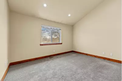 6563 S Lovendahle Ct, Murray, UT 84107 - Photo 12