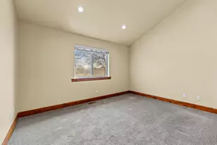 6563 S Lovendahle Ct, Murray, UT 84107 - Photo 12