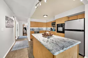 1785 E 29th St S, Ogden, UT 84403 - Photo 8