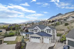 9558 N Avanyu Dr, Cedar Hills, UT 84062 - Photo 4