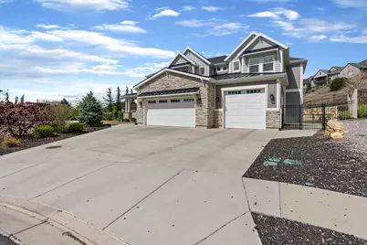 9558 N Avanyu Dr, Cedar Hills, UT 84062 - Photo 8