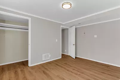 1176 E Starpine Dr, Sandy, UT 84094 - Photo 34