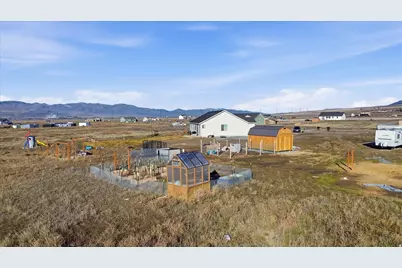 5359 W 19750 N, Plymouth, UT 84330 - Photo 28