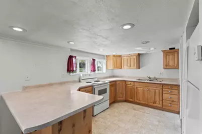 180 S 300 E, Logan, UT 84321 - Photo 22