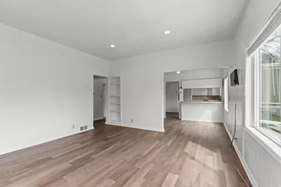 180 S 300 E, Logan, UT 84321 - Photo 4