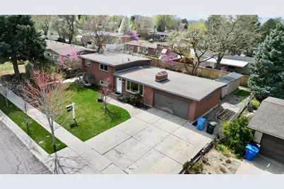 6784 S 1530 E, Cottonwood Heights, UT 84121 - Photo 42