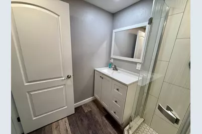 6784 S 1530 E, Cottonwood Heights, UT 84121 - Photo 16