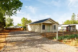 573 W Chamberlain Dr, Kanab, UT 84741 - Photo 14