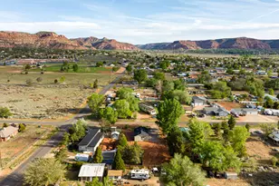 573 W Chamberlain Dr, Kanab, UT 84741 - Photo 36
