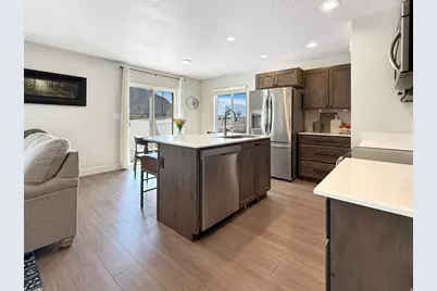 3991 S White Ash Dr, Mapleton, UT 84664 - Photo 4