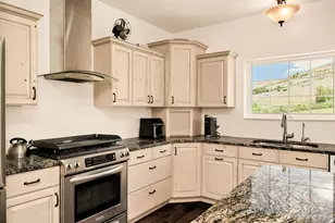 2307 Maple Leaf Dr, Cove, UT 84320 - Photo 10