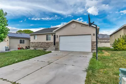 1118 N Ridge Ct E, Spanish Fork, UT 84660 - Photo 2