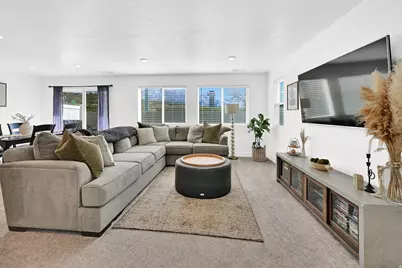 6526 S Aspen Ln, South Weber, UT 84405 - Photo 6