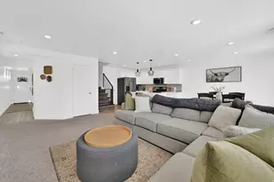 6526 S Aspen Ln, South Weber, UT 84405 - Photo 4