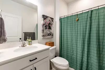 712 W Blue Mountain Dr, Saratoga Springs, UT 84045 - Photo 24