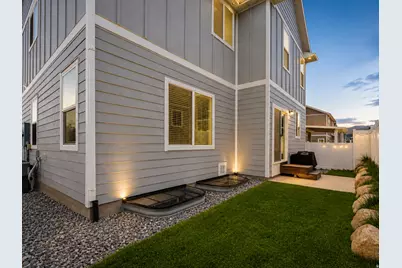 7809 N Ranger Dr, Eagle Mountain, UT 84005 - Photo 24