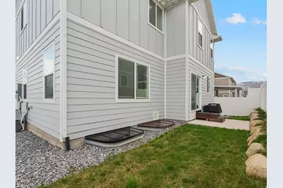 7809 N Ranger Dr, Eagle Mountain, UT 84005 - Photo 28