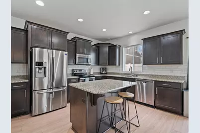 7809 N Ranger Dr, Eagle Mountain, UT 84005 - Photo 6