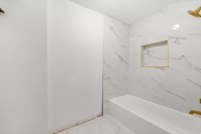 1775 E Rosecrest Dr, Salt Lake City, UT 84108 - Photo 10