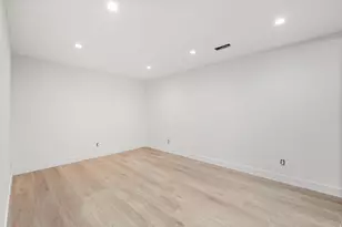 1775 E Rosecrest Dr, Salt Lake City, UT 84108 - Photo 16