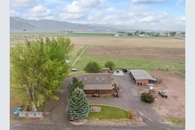 320 W 400 N, Central Valley, UT 84754 - Photo 64