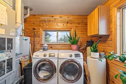 320 W 400 N, Central Valley, UT 84754 - Photo 12