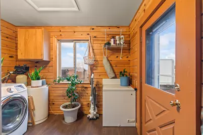320 W 400 N, Central Valley, UT 84754 - Photo 10