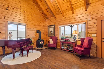 320 W 400 N, Central Valley, UT 84754 - Photo 6
