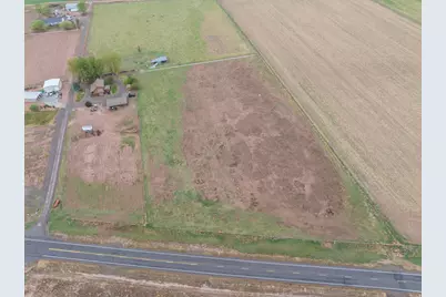 320 W 400 N, Central Valley, UT 84754 - Photo 68