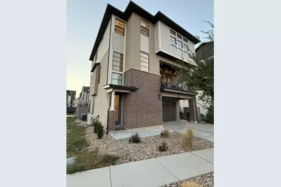 2727 N Turpin Ln, Lehi, UT 84048 - Photo 2