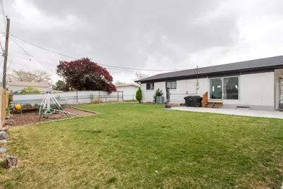 3902 W 4955 S, Taylorsville, UT 84129 - Photo 4