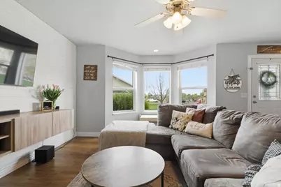 101 E 630 N #24, Smithfield, UT 84335 - Photo 4
