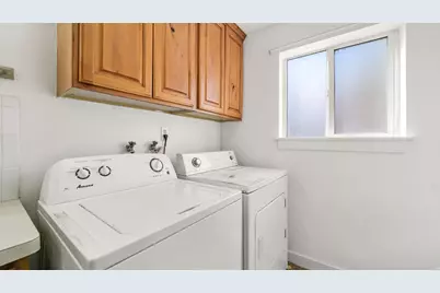 225 W 1030 N, Orem, UT 84057 - Photo 16