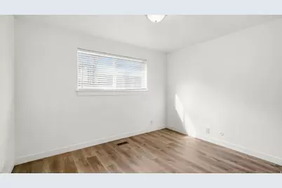 225 W 1030 N, Orem, UT 84057 - Photo 14