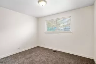 225 W 1030 N, Orem, UT 84057 - Photo 20
