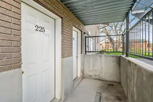 225 W 1030 N, Orem, UT 84057 - Photo 6