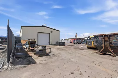 215 S Hammer Rd, Hyrum, UT 84319 - Photo 26