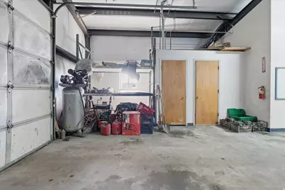 215 S Hammer Rd, Hyrum, UT 84319 - Photo 20