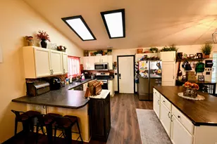 228 S Larkin Ln W, Kaysville, UT 84037 - Photo 4