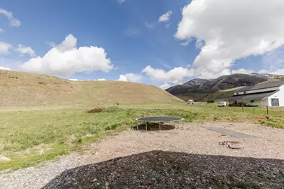 1301 E 8500 S, Paradise, UT 84328 - Photo 30