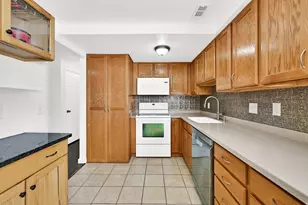 455 E 5600 S, Murray, UT 84107 - Photo 12