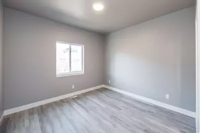 69 N 850 W, Hyrum, UT 84319 - Photo 8