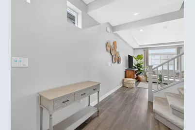 87 E Meandering Way, Saratoga Springs, UT 84045 - Photo 4