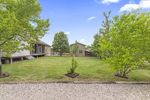 140 N 200 E, Glenwood, UT 84730 - Photo 32